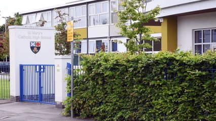 Angry mother told her daughter was not allowed to use school loo