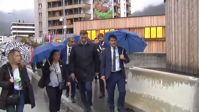 Sánchez llega a Davos con el objetivo de convertir España en un centro de diseño y producción de microchips