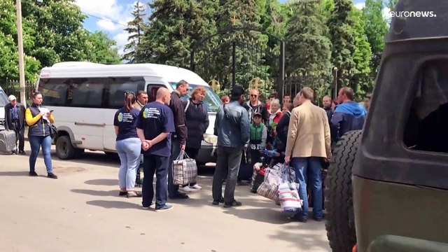 Обстрелы и разминирование на востоке Украины