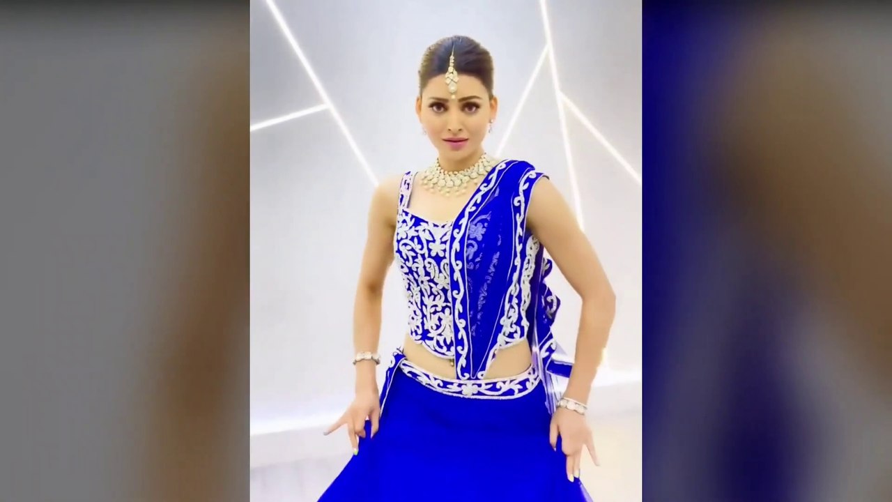 Urvashi Rautela New Photoshoot -- Bollywood Actress Urvashi Rautela Movies Latest News 2021