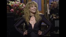 'SNL' Natasha Lyonne Hosts Gets Impressions By Fred Armisen Maya Rudolph