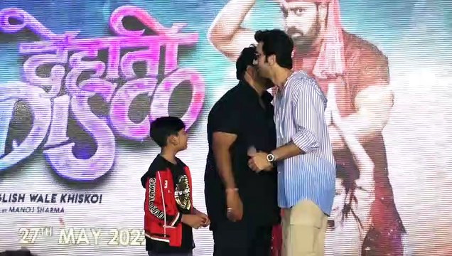 Ranbir Kapoor shakes a leg with Ganesh Acharya on 'Dehati Disco'