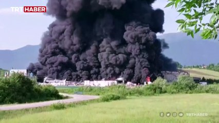 Bosna Hersek'te bir fabrikada yangın