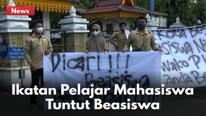 Ikatan Pelajar Dan Mahasiswa Kota Pekanbaru Lakukan Aksi Tuntut Beasiswa !!