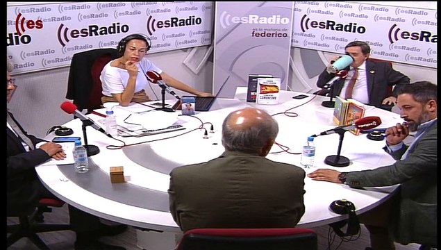 Federico Jiménez Losantos entrevista a Santiago Abascal