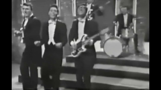 TRUE TRUE LOVIN' - live performance by Cliff Richard & The Shadows (1964) + lyrics
