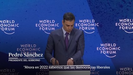 Sánchez recuerda la "barbarie" de la guerra durante su intervención en Davos