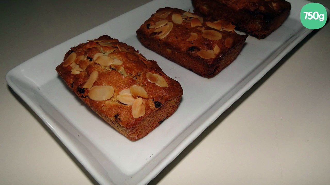 Cake à la farine de châtaignes et aux fruits secs