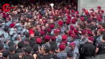 Ermenistan’da protestoculardan Dışişleri Bakanlığı binasına baskın