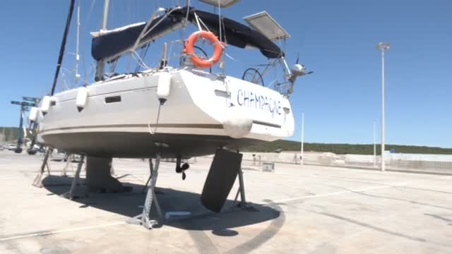 Nuevo ataque de una manada de orcas a un velero en Cádiz