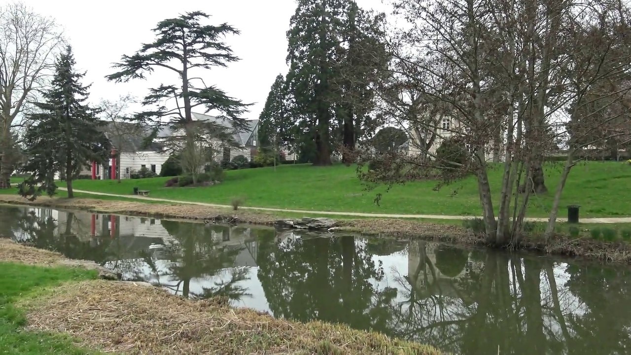 "le marché n'est pas fini" film partie une