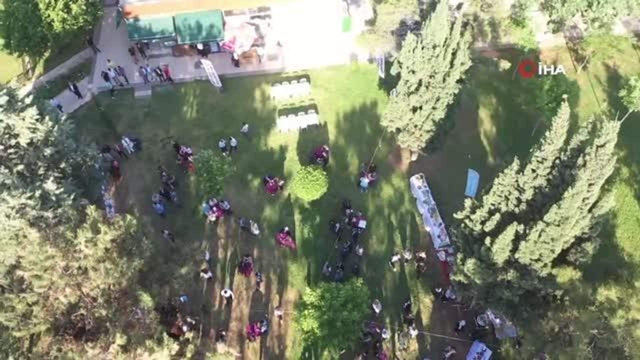 Şanlıurfa'nın yöresel lezzetleri davul zurna eşliğinde tanıtıldı