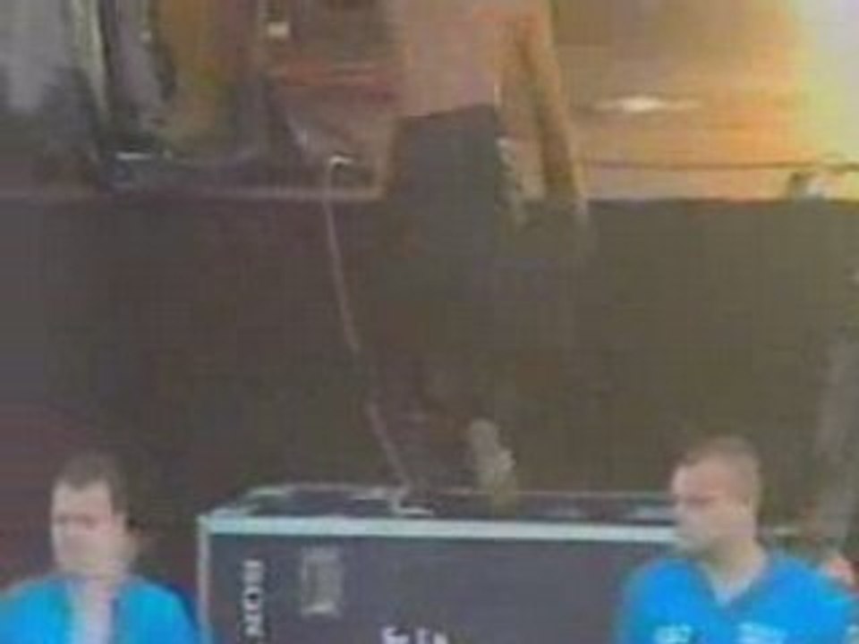 Prodigy - Funky Shit (Phoenix Main Stage 96 Live)