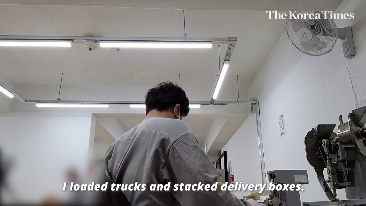 Cramped life in 'gosiwon', Korea's smallest, cheapest homes