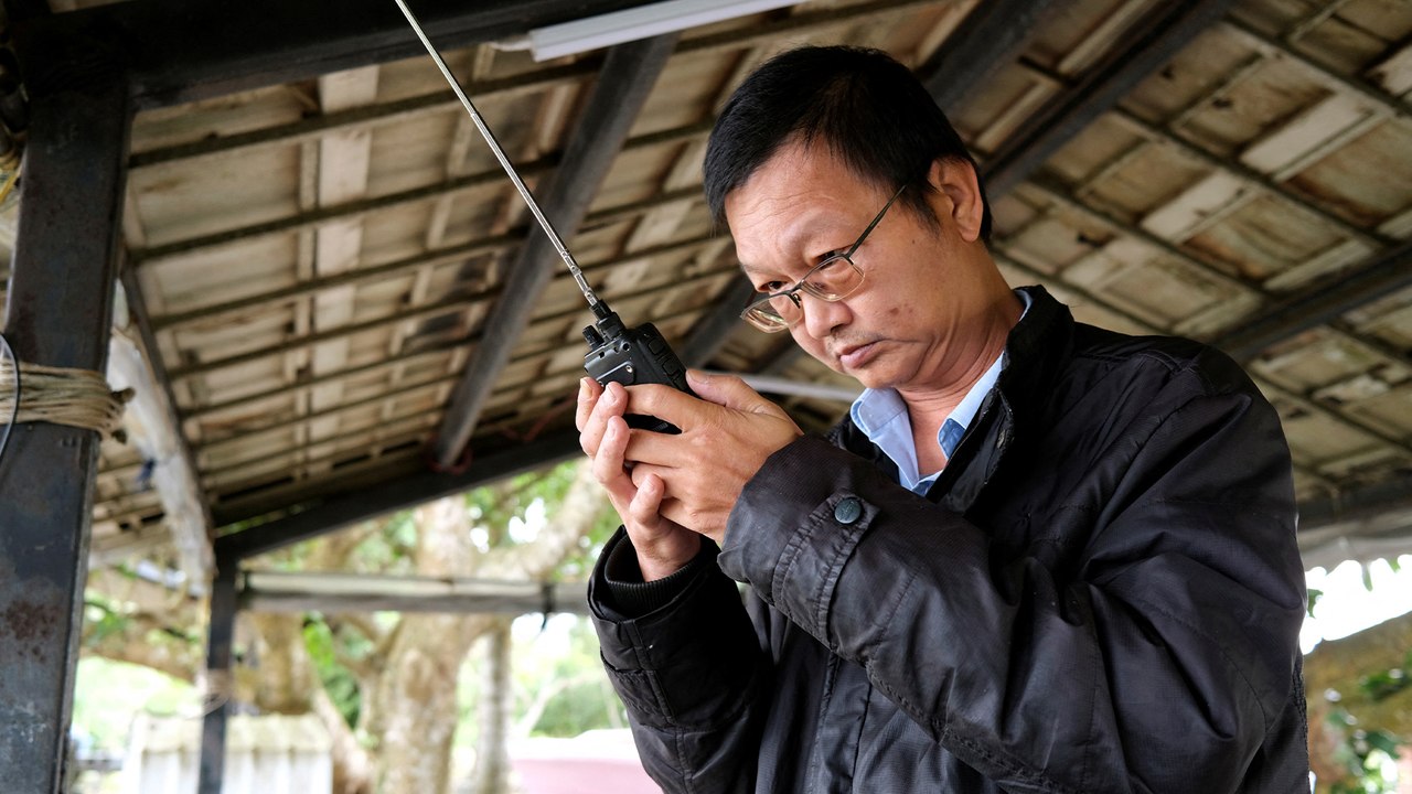 Taiwanese radio enthusiast tunes in as Chinese warplanes crowd sensitive skies