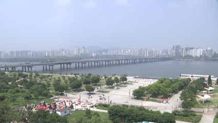 [날씨] 사흘째 때 이른 더위...오후 소나기, 밤부터 비 / YTN