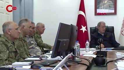 Hulusi Akar ve komutanlar sınır hattında 'Kilidi kapatacağız'