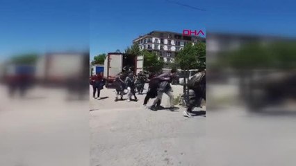 KAMYON KASASINDAKİ AFGANİSTAN UYRUKLU 27 KİŞİ YAKALANDI