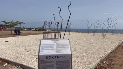 Dakar'da sanat sokaklara taşındı