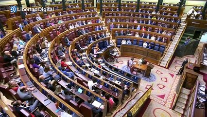 Duro enfrentamiento entre Macarena Olona y Félix Bolaños por el "bulo del empadronamiento"