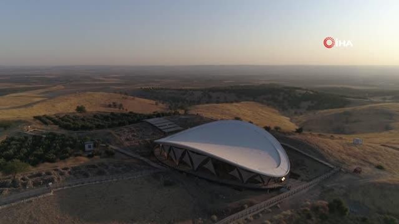 Tarihin sıfır noktasında Turistlerin halay keyfi