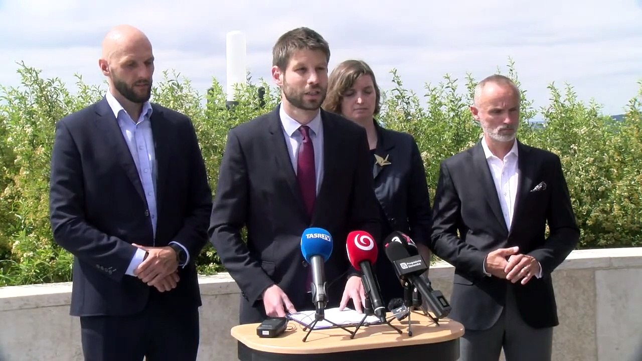 ZÁZNAM: M. Šimečka: Progresívne Slovensko už nebude podporovať súčasnú vládu