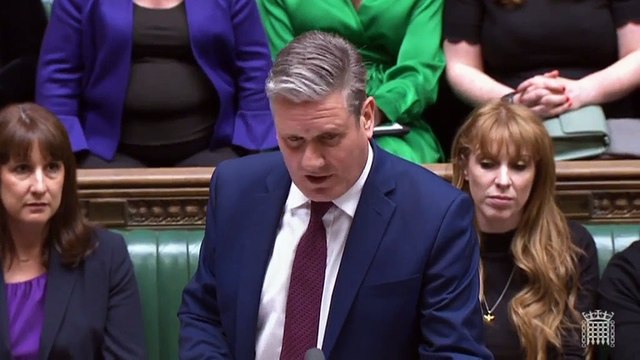 Keir Starmer challenges Boris Johnson about passport backlog