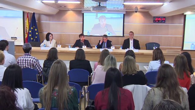 Ocho de cada diez estudiantes piensan que hay que ser más activos en defensa de la verdad