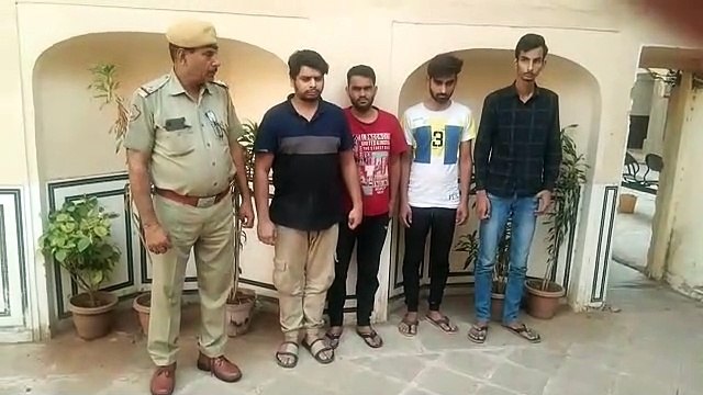 दुकान से चोरी का माल खरीदने, ठिकाने लगाने और चोरी का माल खरीदने वाले दबोचे