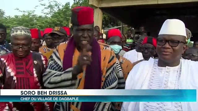 Région du Poro : le ministre Amadou Coulibaly visite le chantier du centre de santé de Dagbaplé