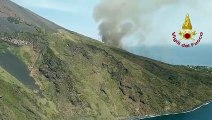 Incendio a Stromboli mentre si gira fiction su protezione civile