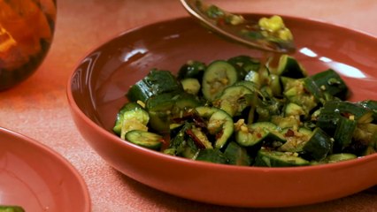 How to Make Spicy Cucumbers with Chili Oil