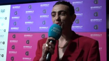 Michele Bravi: bisogna accettare diversità e libertà di tutti