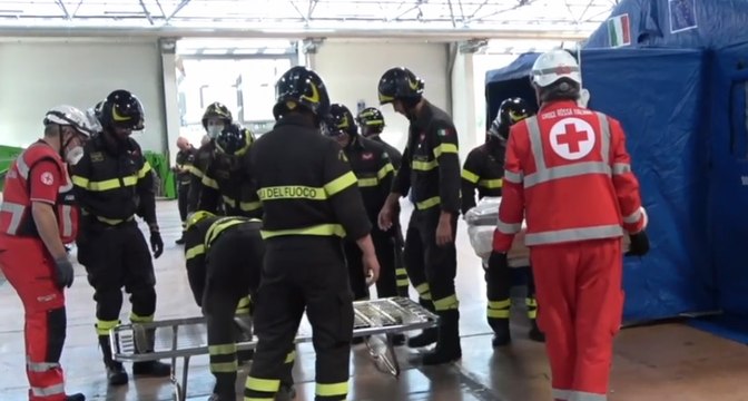 Carrara, scenario post-terremoto: esercitazione dei Vigili del Fuoco (25.05.22)