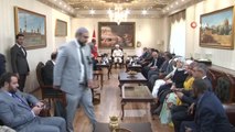 Diyanet İşleri Başkanı Erbaş, ABD ve Kanadalı Müslüman kanaat önderleriyle görüştü