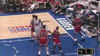 This Day in History: Donovan Mitchell reacts to John Starks' baseline dunk