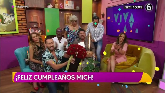 Mich Rubalcava llora al recibir hermosas palabras de felicitación