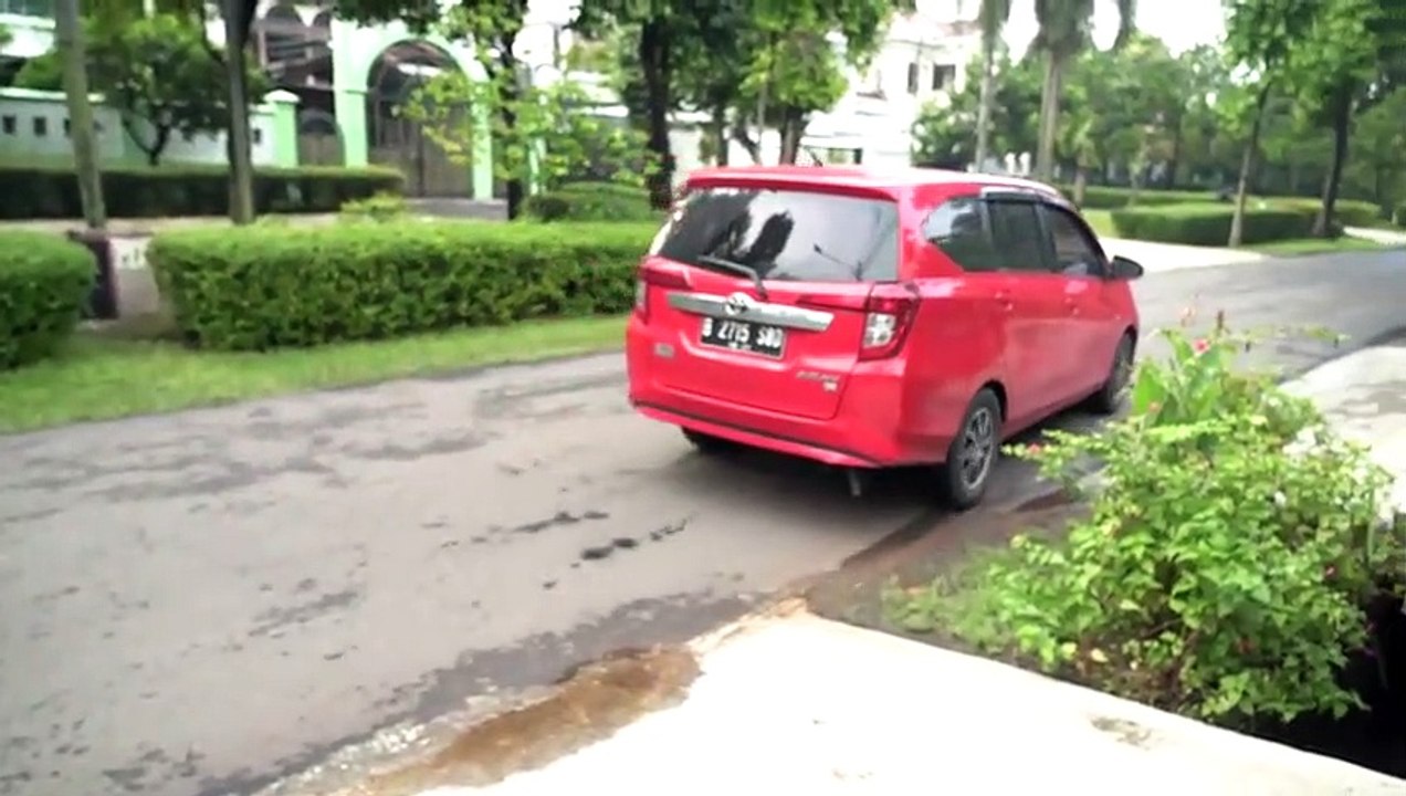 yt1s.com - Ketemu Cewe Cantik Italia Yg Suka Bahasa  Langsung Angkat Jadi Adik  OmeTV Internasional