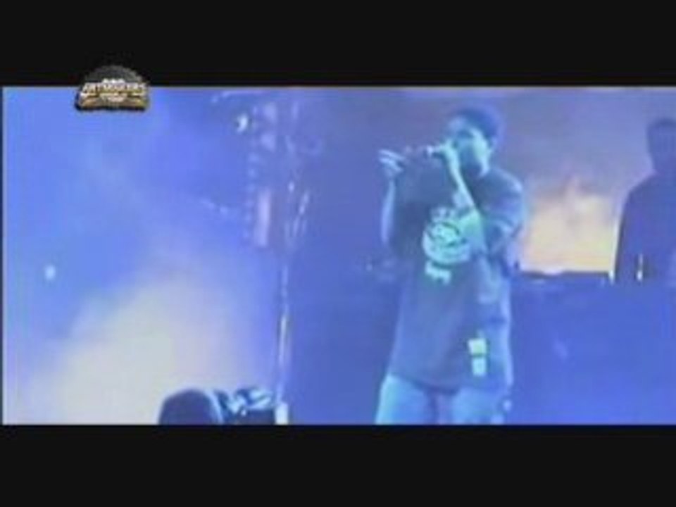 Casey Le fusil dans l'étui Artmakers Remix