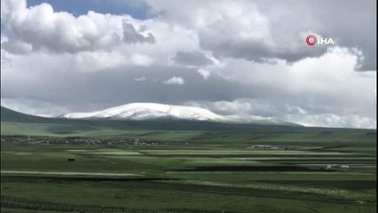 Sarıkamış Mayıs ayında beyaza büründü