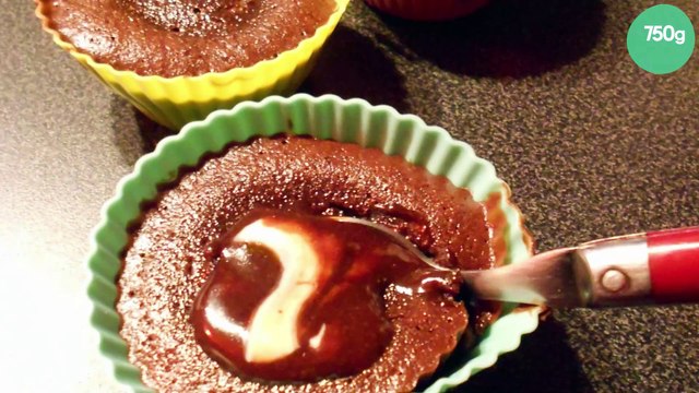 Moelleux au chocolat noir et son cœur coulant au chocolat blanc