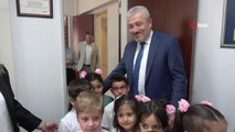 Bursa'da ilkokul öğrencilerinin maskeleri çiçek açtı