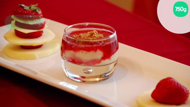 Riz au lait et coulis de framboise