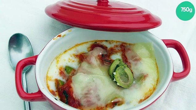 Œufs cocotte tomates, olives et parmesan