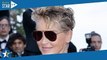 Sharon Stone fatiguée ? La star monte les marches les yeux dissimulés derrière des lunettes aviator