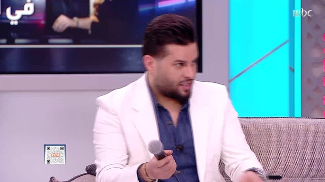 الفنان محمد السالم يقدم مجموعة من أجمل أغانيه بطريقة الميدلي والنجمة أروى تشاركه الغناء على الهواء في صدى الملاعب