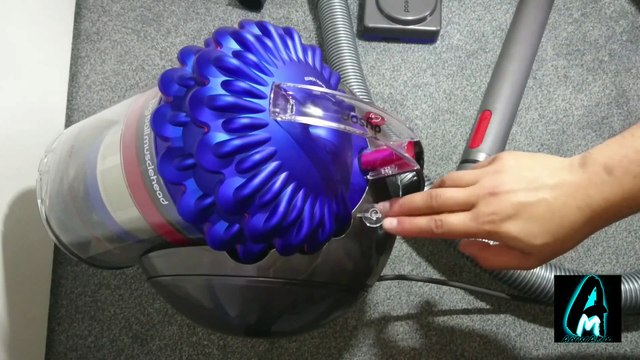 Dyson Cinetic Cylinder Bigball Musclehead Corded Vacuum Cleaner (Review)