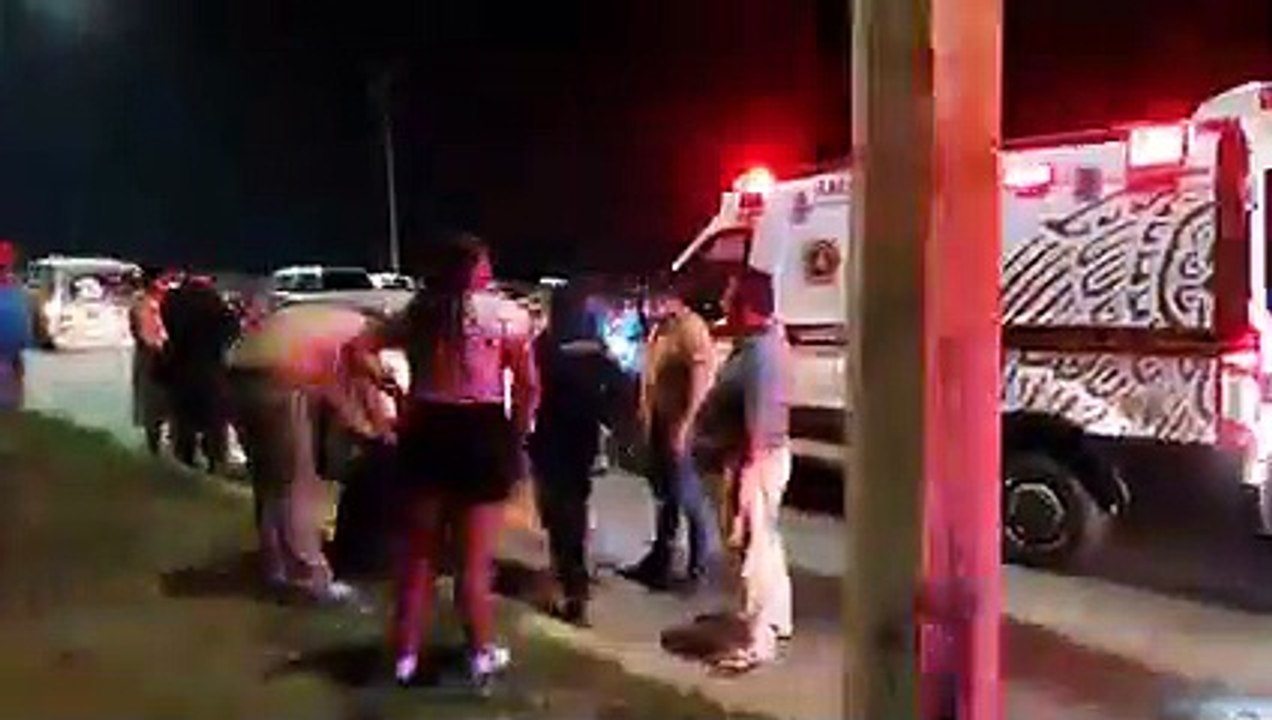 Borracho se incrusta contra familia tabasqueña en Coatzacoalcos