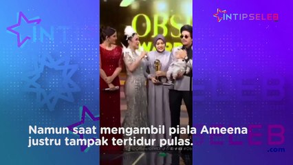 Gemes! Ameena Tertidur Saat Menang Piala Anak Selebriti
