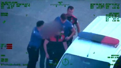 İzmir'de helikopter ve özel harekat destekli operasyonda 26 şüpheli yakalandı